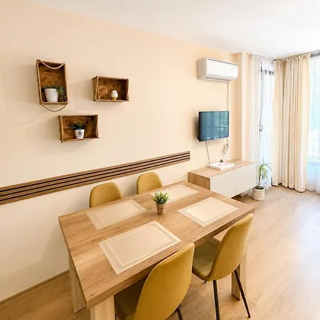 Modern Cozy Apartment Near Ndk And South Park